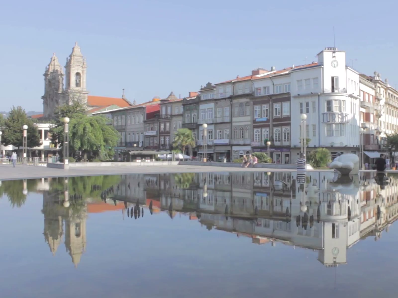 Avenida Central em Braga no dia da chegada (imagem do vídeo da BragaMob)